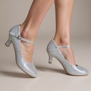 Theatricals StarLite T3115 Womens 9M Silver Glitter Character Dance Shoes